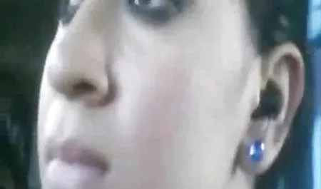 پرشور, جنس لزبین پس از یک روز طولانی در کلیپ سکسی روسی محل کار