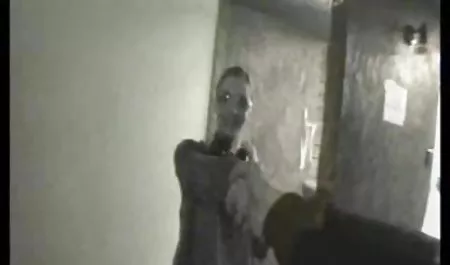 دهان خود را ضربه سکس روسی ۲۰۱۸