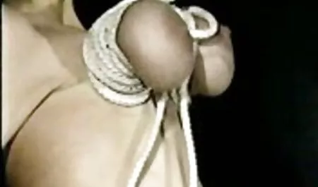 او دمار از روزگارمان درآورد, پیر, تراشیده گربه سکس با دختر روس همسایه