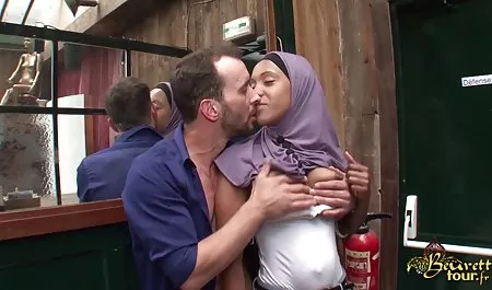 عشق Le مه-Ling یک پخش فیلم سکس روسی چهره-Vieux